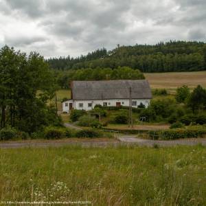Malownicza położona wieś Czarnów
