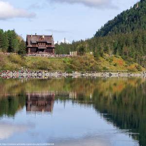 Widok na schronisko PTTK nad Morskim Okiem