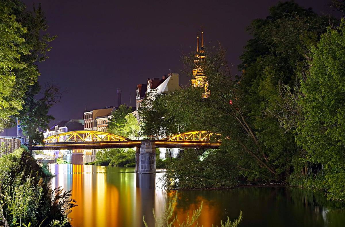 Opole - atrakcje turystyczne, co warto zwiedzić? - widok na kanal mlynowka w opolu