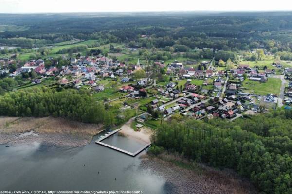 Lubrza - atrakcje turystyczne, co warto zwiedzić? - jezioro goszcza w lubrzy