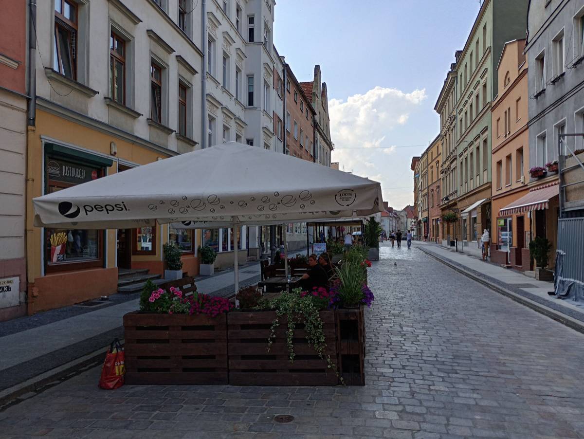 Brzeg: Co warto zwiedzić? Atrakcje, parkingi i restauracje - stare miasto w brzegu 2 0e792f