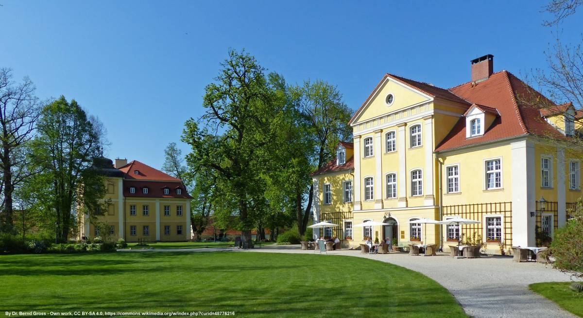 Dolina Pałaców i Ogrodów - palac lomnica 14