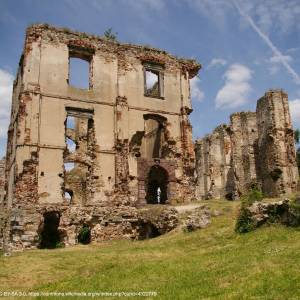 Zamek w Bodzentynie - bodzentyn zamek 20080701 3724