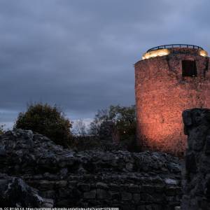 Zamek Wleń - wlenski castle at blue hour