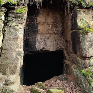 Sztolnie w Górze Sobiesz - sztolnie w gorze sobiesz 1