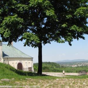 Rezerwat przyrody Karczówka - zabudowania klasztorne panoramio