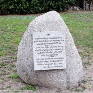 Grodzisko Lubin - grodzisko w lubinie memorial stone