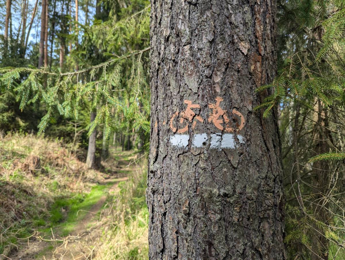 Oznaczenie trasy wokół Pasiek