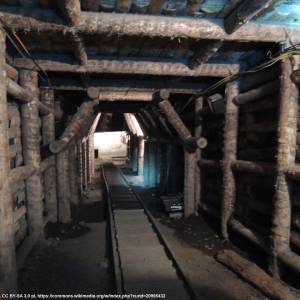 Dawna kopalnia Królowa Luiza w Zabrzu - dawna kopalnia krolowa luiza w zabrzu 9
