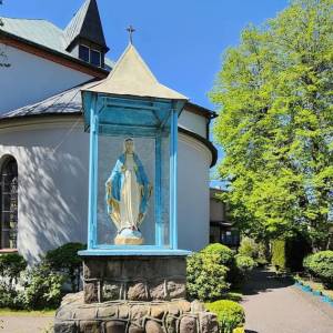 Kapliczka Matki Boskiej w Świnoujściu - kapliczka matki boskiej w swinoujsciu