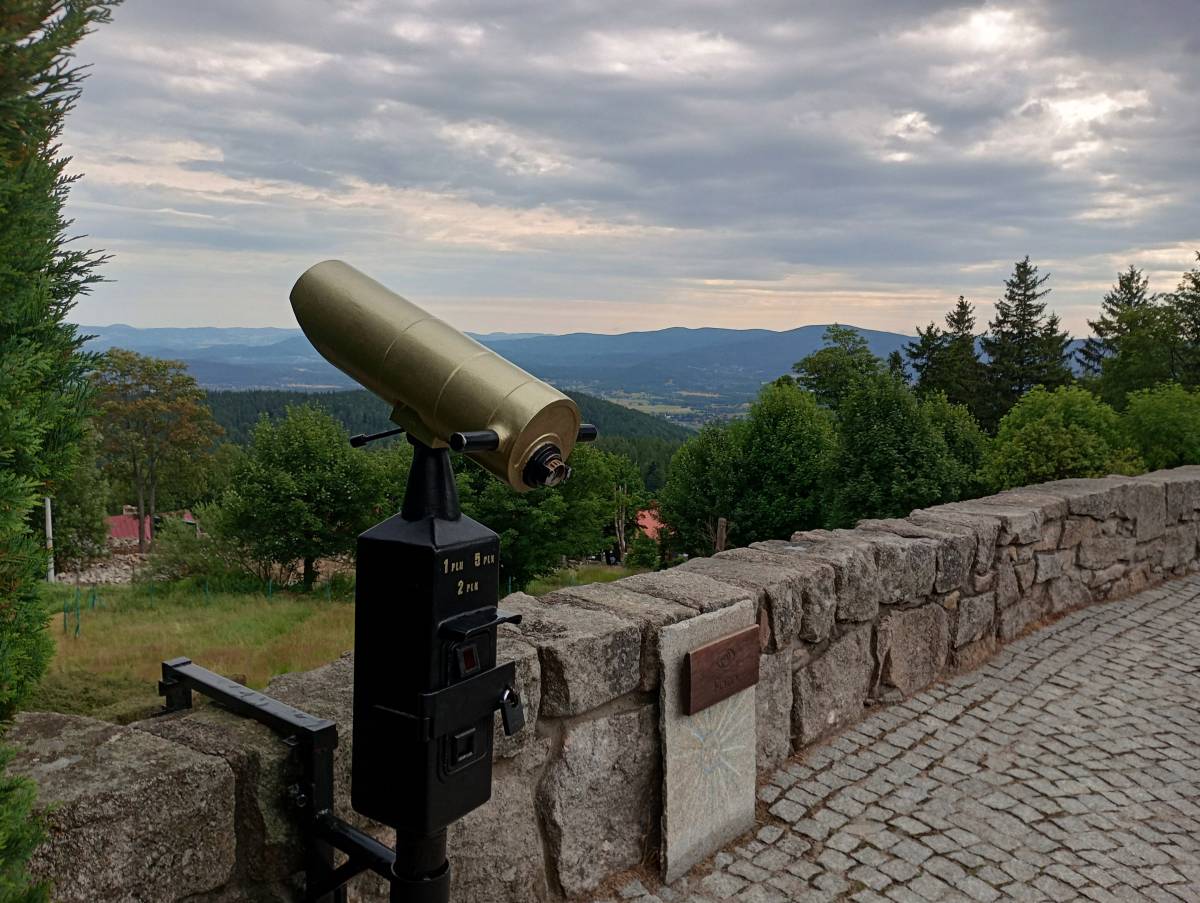 Punkt widokowy na terenie Świątyni Wang w Karpaczu