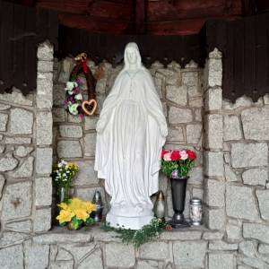 Figura Matki Boskiej w Karpaczu - figura matki boskiej w karpaczu 9