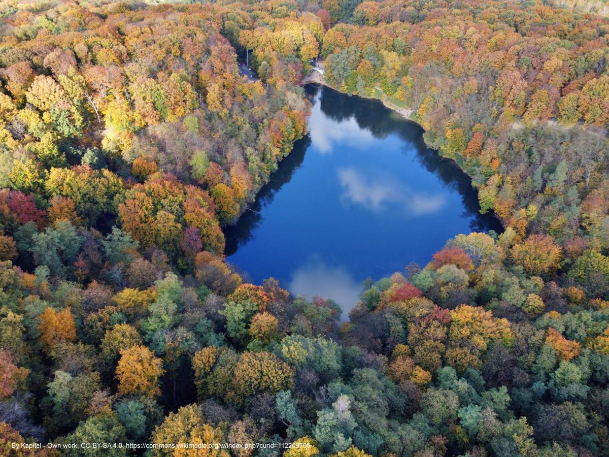 Jezioro Szmaragdowe - jezioro szmaragdowe szczecin dron 1