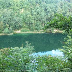 Jezioro Szmaragdowe - jezioro szmaragdowe panoramio