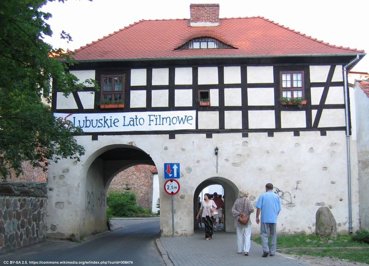 Brama Marchijska w Łagowie - brama marchijska w lagowie 6