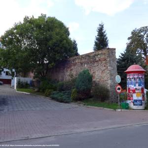 Mury miejskie w Otmuchowie - mury miejskie w otmuchowie 3