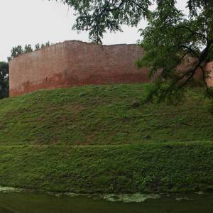 Zamek w Międzyrzeczu - miedzyrzecz ruiny zamku 19 08 2013 p