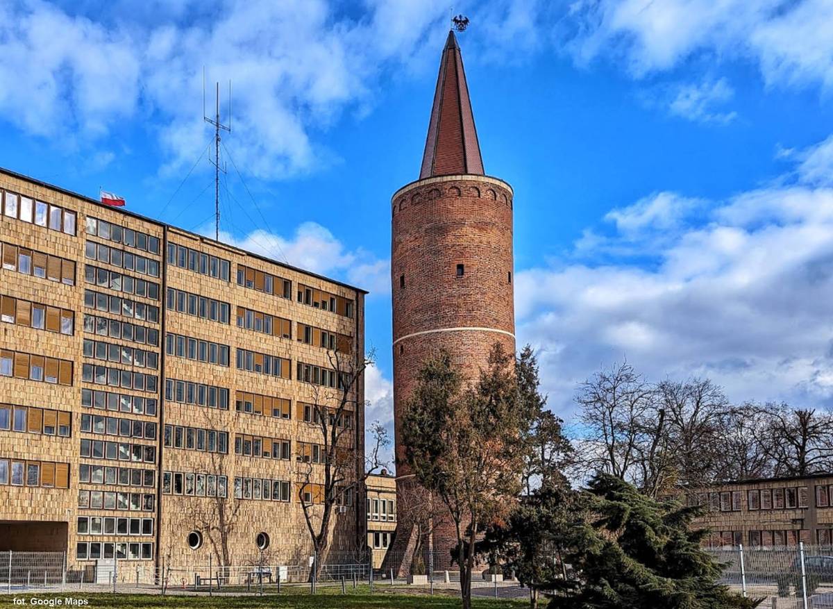 Wieża Piastowska w Opolu - wieza piastowska w opolu 3