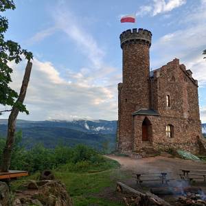 Góra Grodna (506 m n.p.m.) - zamek ksiecia henryka na gorze grodna