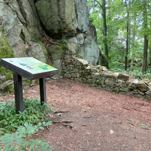 Ruiny zamku Sokolec - ruiny zamku sokolec 6