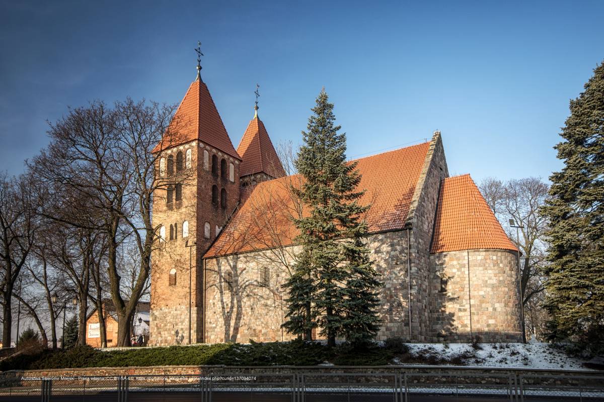 Kościół pw. Imienia Najświętszej Maryi Panny w Inowrocławiu - sm inowroclaw kosciol nmp 2022 5