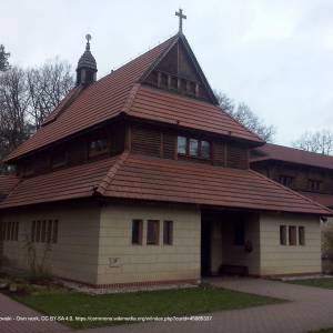 Kaplica Matki Bożej Anielskiej w Laskach - laski kaplica matki bozej anielskiej 2