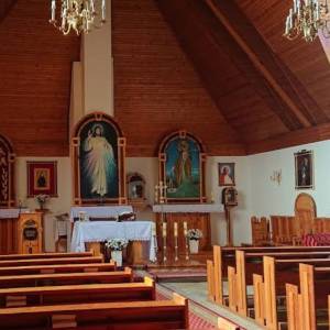 Kościół pw. Miłosierdzia Bożego w Jagniątkowie - kosciol pw milosierdzia bozego w jagniatkow 7