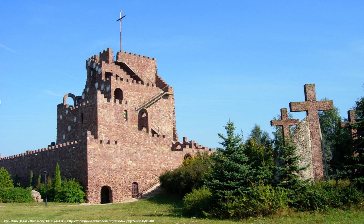 Sanktuarium Matki Bożej Bolesnej Królowej Polski w Kałkowie-Godowie ...