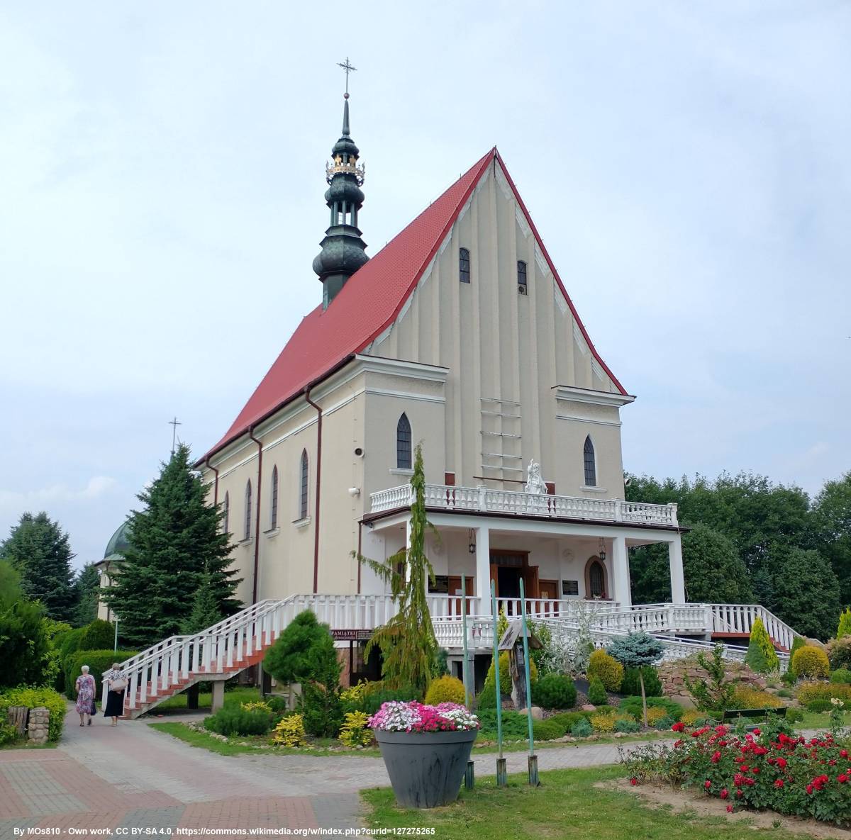 Sanktuarium Matki Bożej Bolesnej Królowej Polski w Kałkowie-Godowie ...