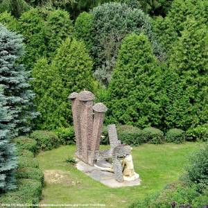 Sanktuarium Matki Bożej Bolesnej Królowej Polski w Kałkowie-Godowie - kalkow sanktuarium maryjne 19