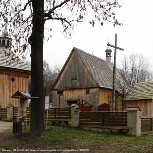 Drewniany kościół pw. Nawiedzenia Najświętszej Maryi Panny w Niekrasowie - kosciol nawiedzenia nmp w niekrasowie 2014 01