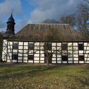 Drewniany kościół pw. Wniebowzięcia Najświętszej Maryi Panny w Radomierowicach - drewniany kosciol pw wniebowziecia najswietszej maryi panny w radomierowicach 4