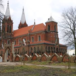 Kościół pw. Najświętszego Serca Pana Jezusa w Opatówku - kosciol pw najswietszego serca pana jezusa w opatowku z 7