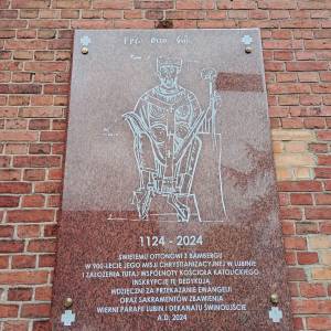 Kościół pw. Matki Boskiej Jasnogórskiej w Lubinie - kosciol pw matki boskiej jasnogorskiej w lubinie 15