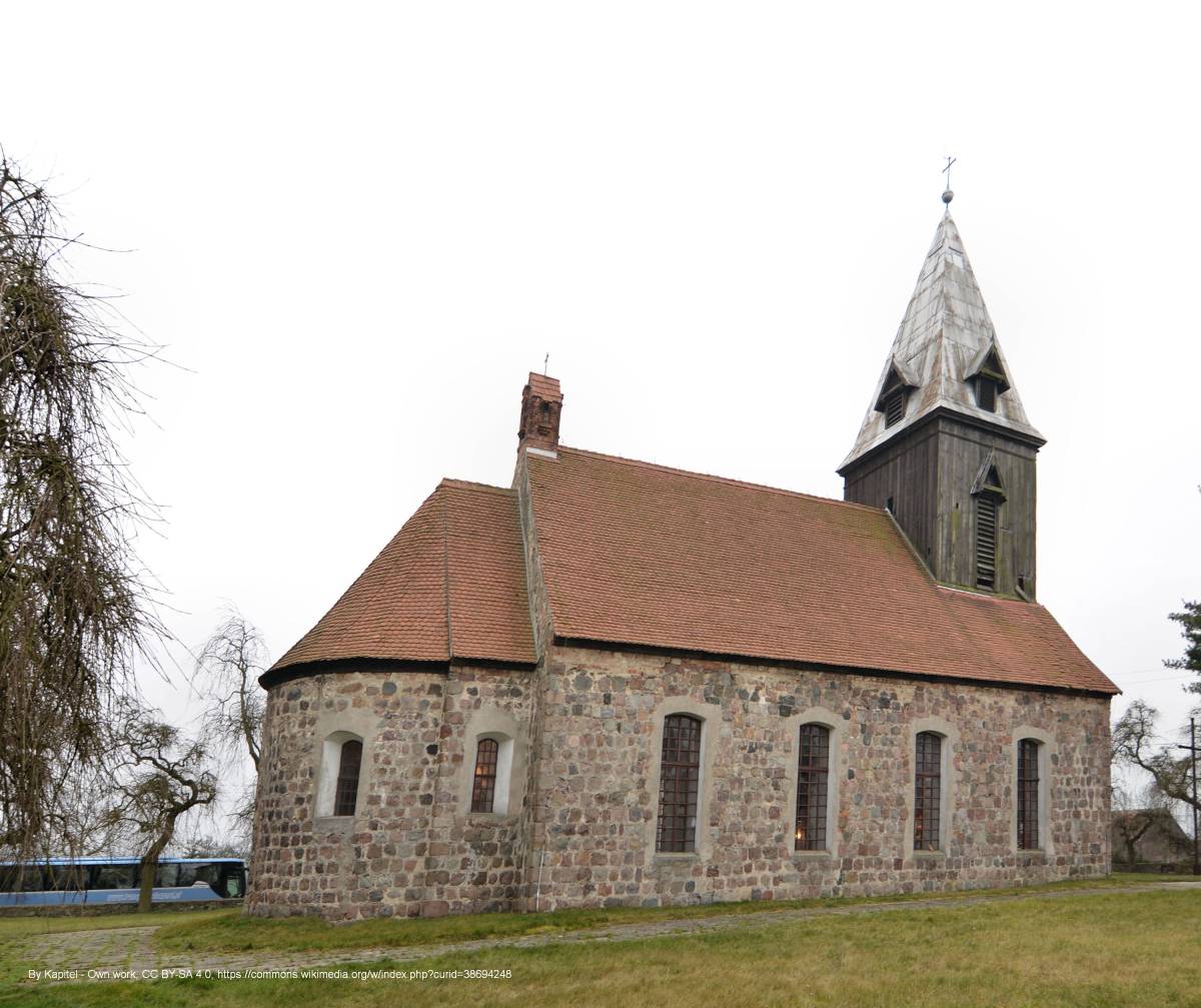 Kościół pw. Matki Boskiej Częstochowskiej w Czachowie - czachow gm cedynia kosciol 1