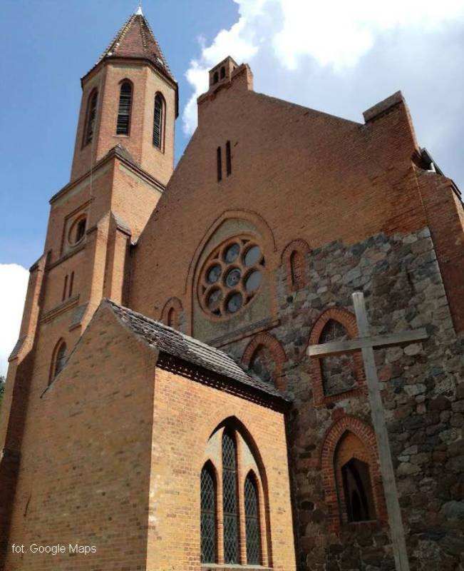 Kościół pw. Matki Boskiej Częstochowskiej w Głusku - kosciol pw matki boskiej czestochowskiej w glusku1