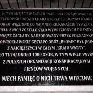 Miejsce pamięci obóz przejściowy na Błoniach - miejsce pamieci oboz przejsciowy na bloniach2