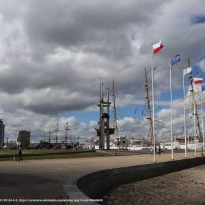 Pomnik Josepha Conrada w Gdyni - gdynia molo poludniowe