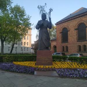 Pomnik Świętego Wojciecha w Gnieźnie - pomnik swietego wojciecha w gnieznie 7