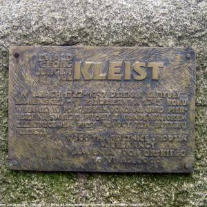 Głaz upamiętnający Ewalda von Kleista w Kamieniu Pomorskim - glaz upamietnajacy ewalda von kleista w kamieniu pomorskim 2