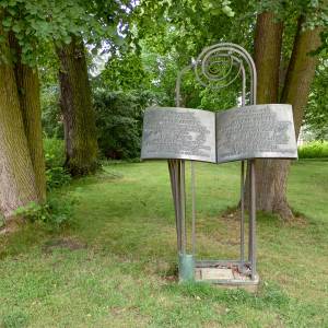 Pomnik Stefana Andresa w Łomnicy - pomnik stefana andresa w lomnicy 3