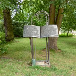 Pomnik Stefana Andresa w Łomnicy - pomnik stefana andresa w lomnicy 4