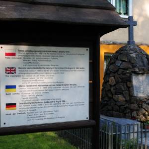 Pomnik Ofiar Zbrodni w Baligrodzie - pomnik ofiar zbrodni w baligrodzie dz 1