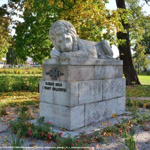 Pomnik Lwa w Kostrzynie nad Odrą - pomnik lwa w kostrzynie nad odra 1
