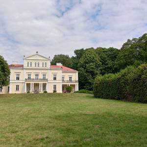 Pałac Raczyńskich w Złotym Potoku - palac raczynskich w zlotym potoku 10