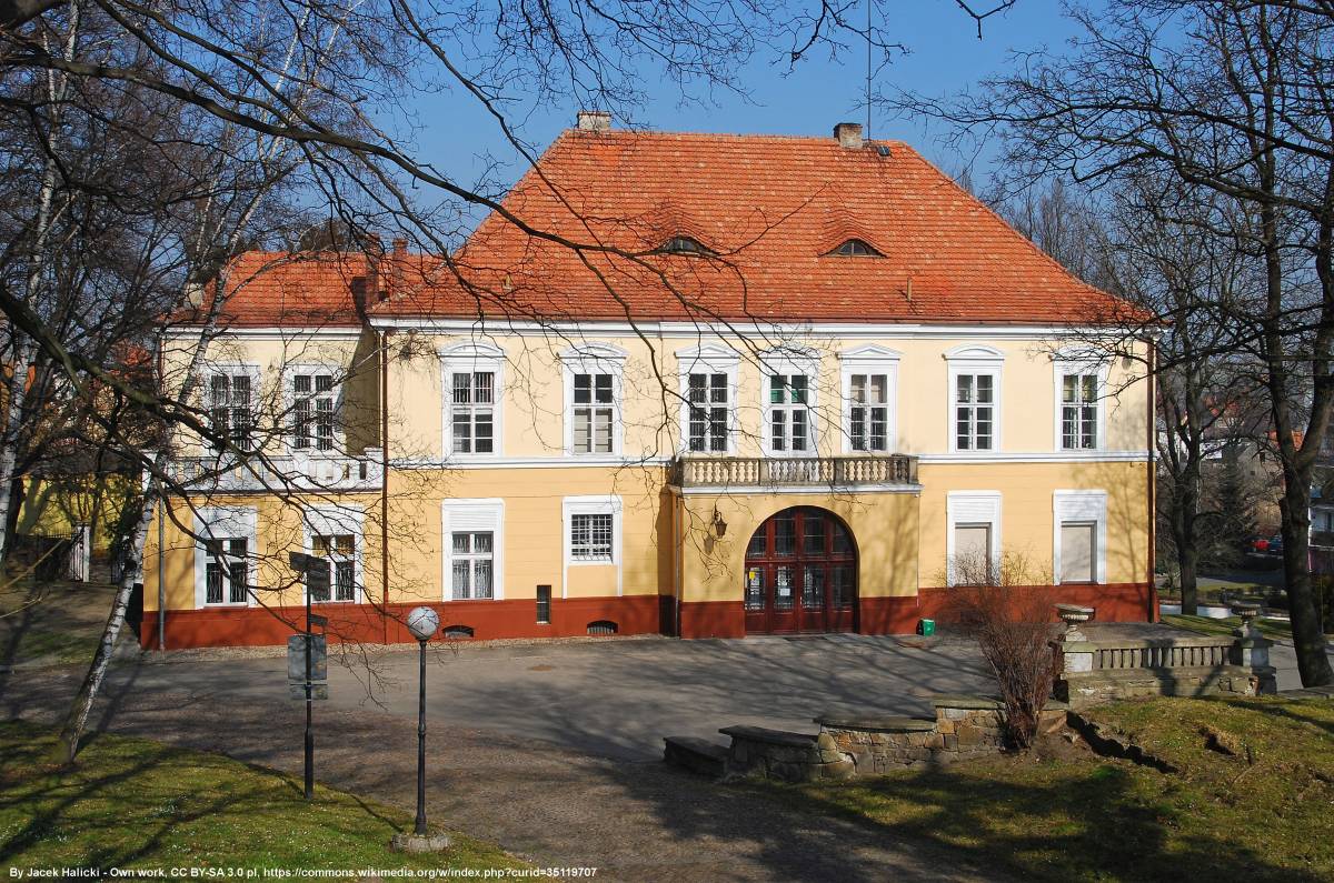 Pałac (Zamek Dolny) w Otmuchowie - palac zamek dolny w otmuchowie 1