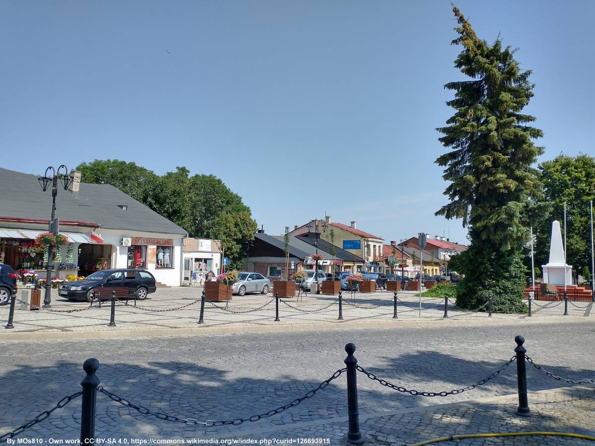 Rynek w Kraśniku - Atrakcje turystyczne - Odkrywcza turystyka