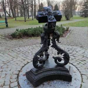 Zegar słoneczny w Suwałkach - zegar sloneczny park miejski w suwalkach
