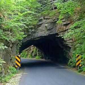 Skalny tunel w Piechowicach - skalny tunel w piechowicach 1
