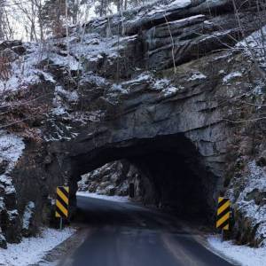 Skalny tunel w Piechowicach - skalny tunel w piechowicach 3